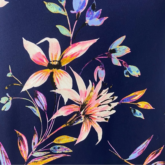 Eliza J Faux Wrap Dress 3/4 Sleeve V-Neck in Bright Tropical Style Floral Print - Picture 13 of 16